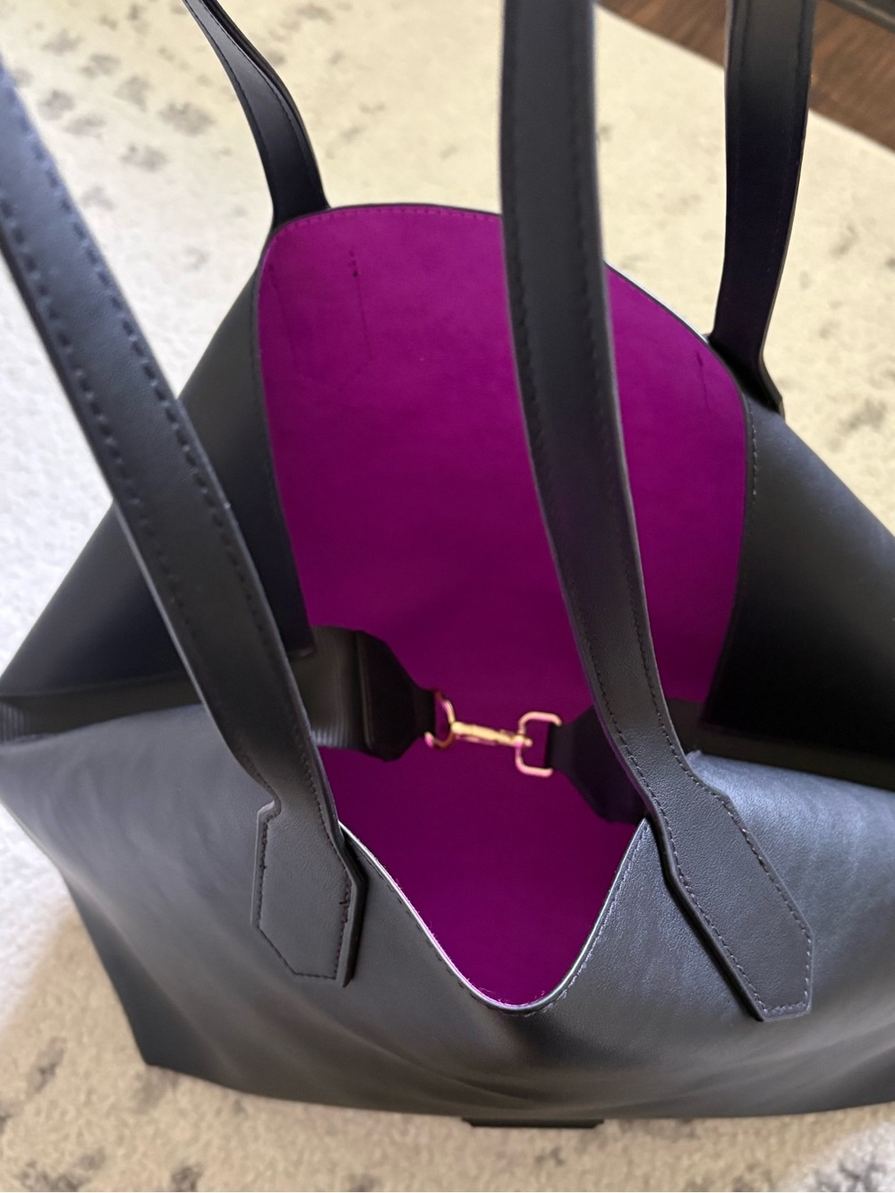 New without Tags Versace Fragrances Tote - Picture 11 of 12